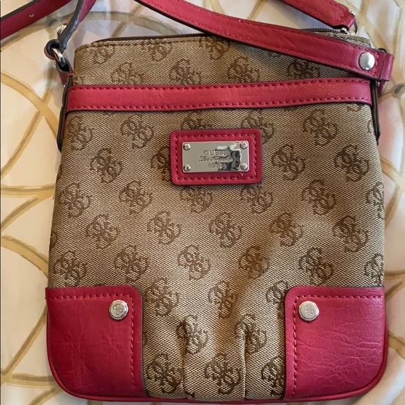 Guess Crossbody bag - Picture 2 of 4